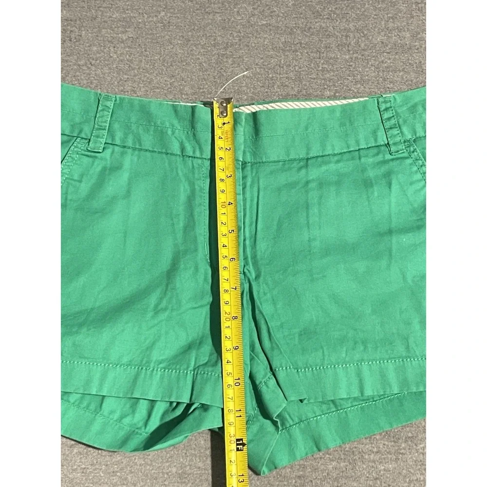 J.Crew Chino Broken In Green Shorts Womens Size 2 Preppy Casual Summer Classic